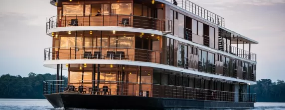 The Luxurious M/V Anakonda