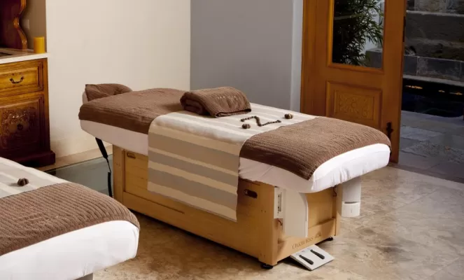 Enjoy a massage in the spa at Palacio Nazarenas
