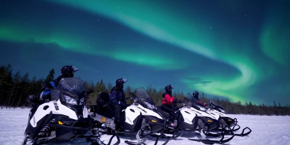 Arctic snowmobile experience