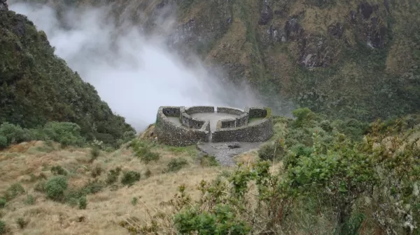 Hidden Inca ruins along the Inca Trail