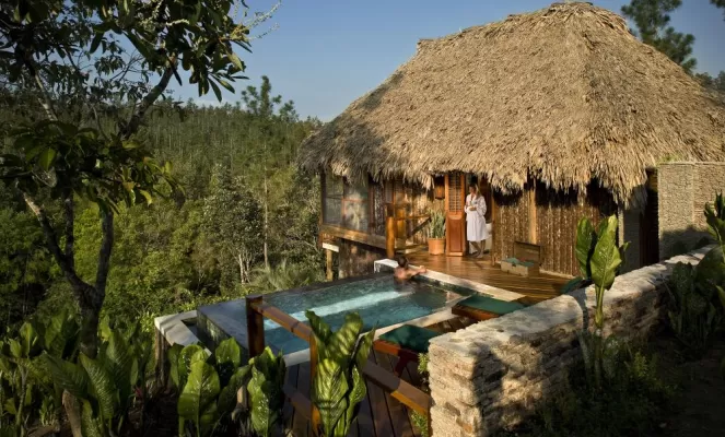 Blancaneaux Lodge Deluxe Cabana