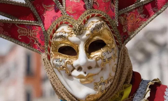 Elaborate masks encountered in Italy