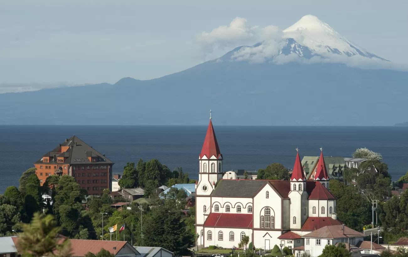 Puerto Varas and Volcan Osorno