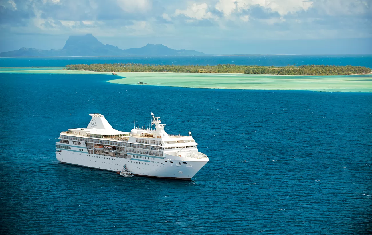 Top 18 Small South Pacific Cruise Ships & Cruise Lines for 20242025