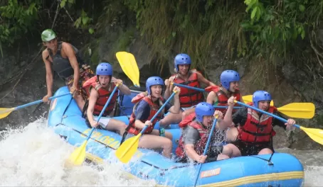 White water rafting on the Pacaure River