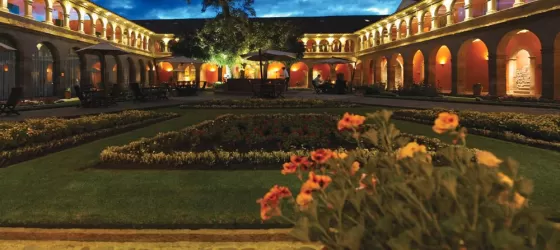 Hotel Monasterio
