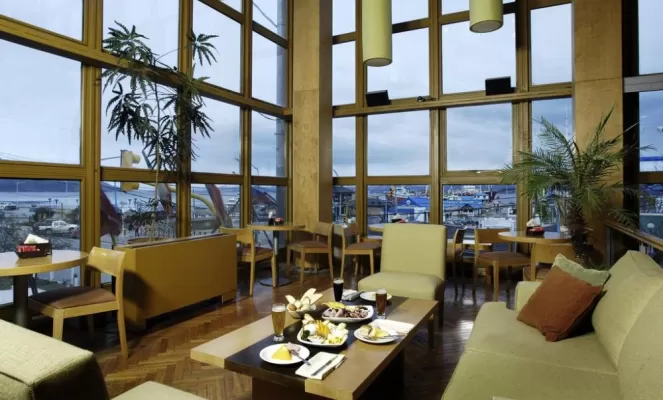 Enjoy a drink and the amazing view in the lounge.
