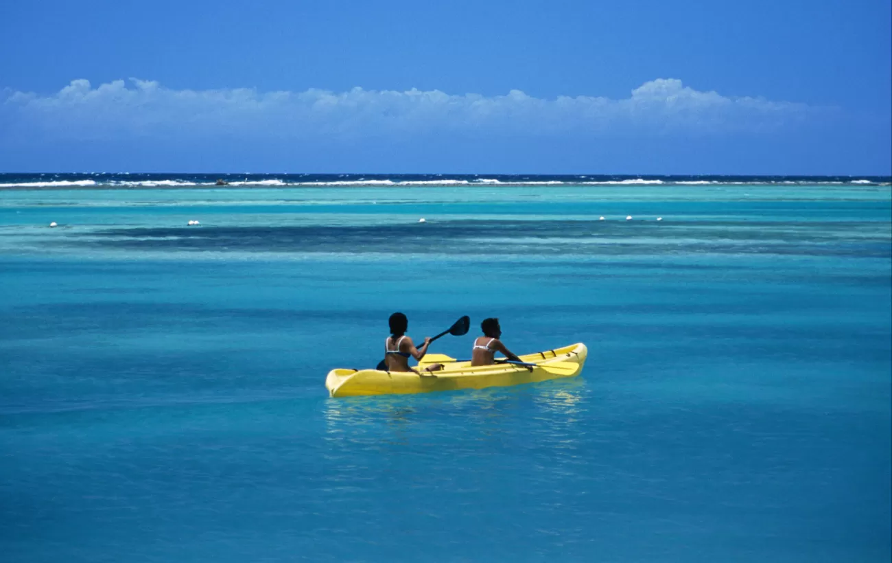 Kayak the tranquil tropical seas