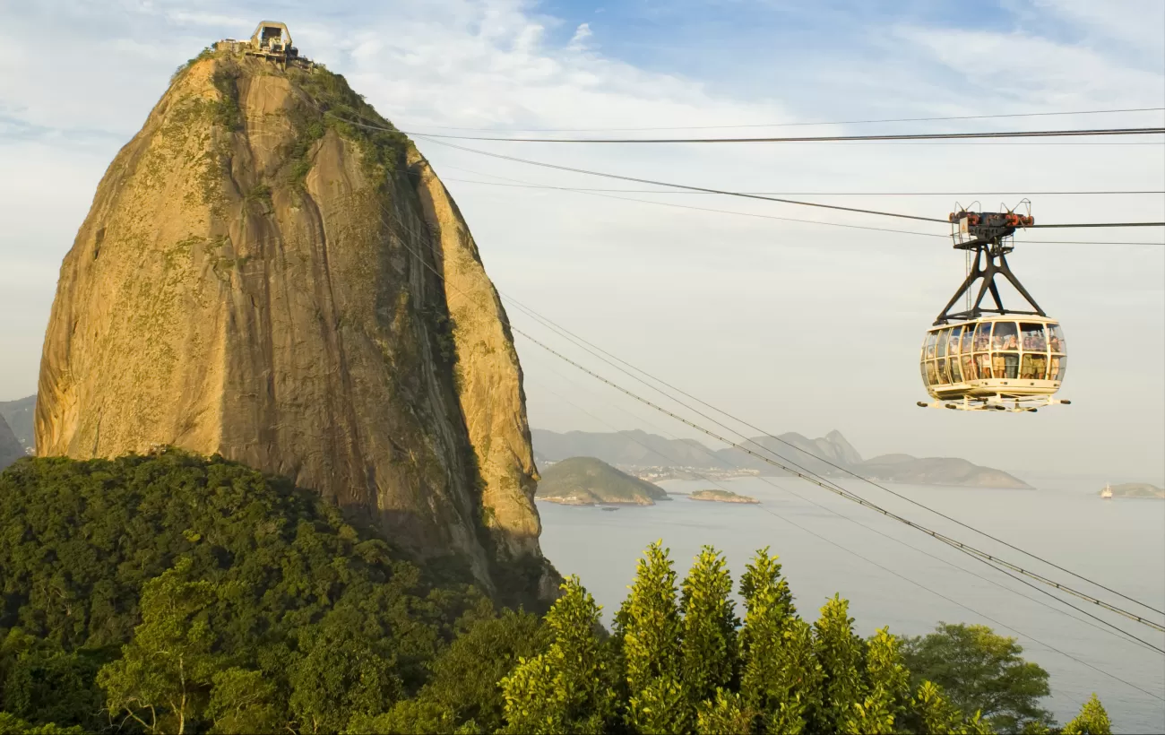 Ride the gondola to Sugarloaf Mountain on your Brazil tour