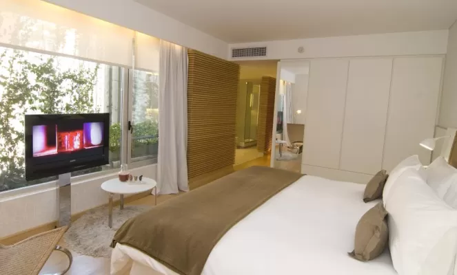 The modern and comfy rooms of the Casa Calma are very welcoming