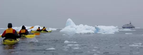 Heading back to the ship from Skorntorp Cove in Paradise Harbour