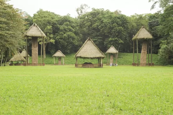 The large statues of Quirigua