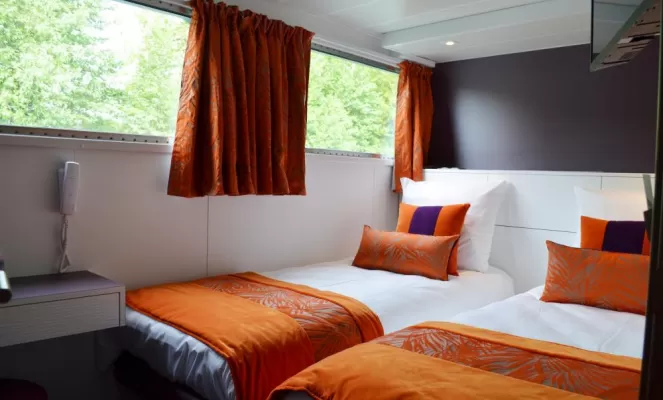 MS Raymonde offers comfortable cabins