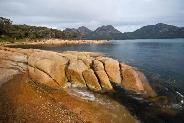 Impressive rocks on Coles Bay, Tasmania