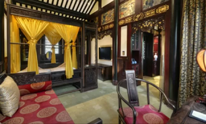 Luxurious Accommodations for the Traveler to the Chengdu Club