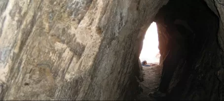 A tunnel through Pisac