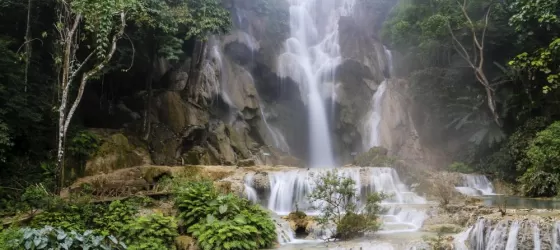 Kuang Si Falls Basin
