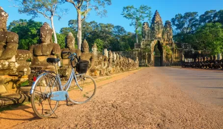 Bike in front of Angkor Wat