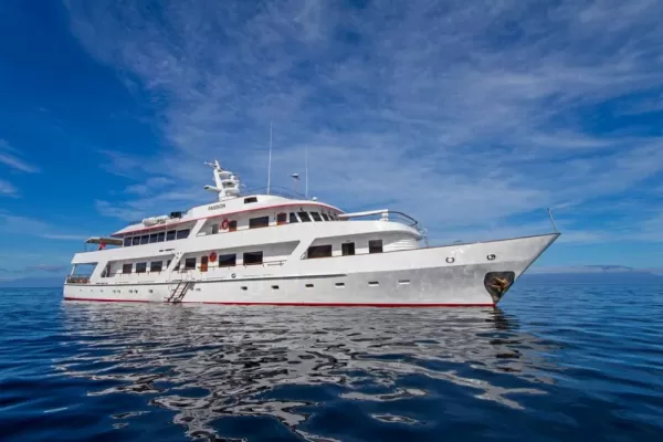 Galapagos M/Y Passion