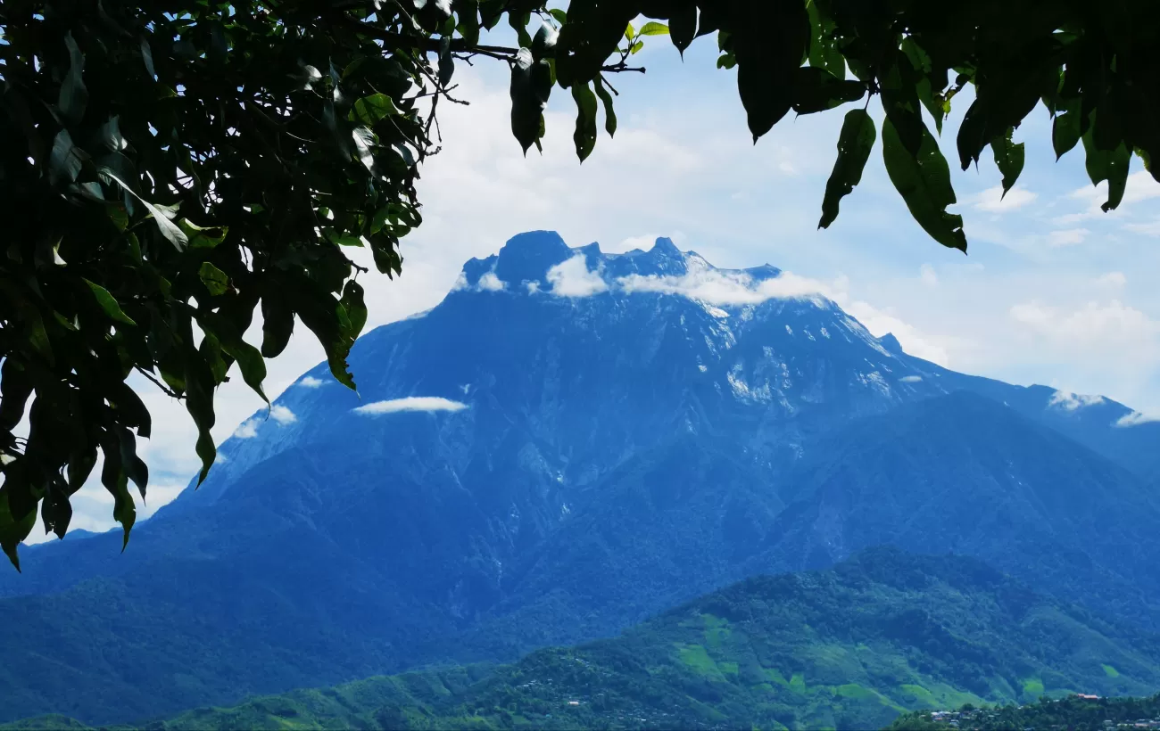Mount Kinabalu spans six vegetation zones from lowland rainforest to alpine scrub