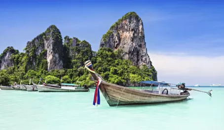 Longtail boat on a beautiful Thai beach