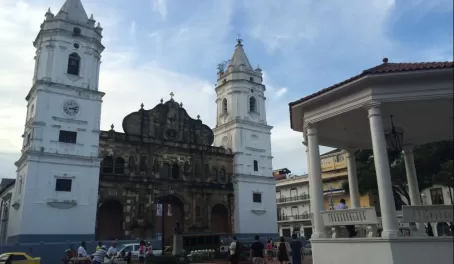 Touring Old Town in Panama City