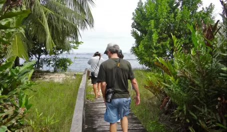 Hiking to the other shore on Cayo Zapatilla