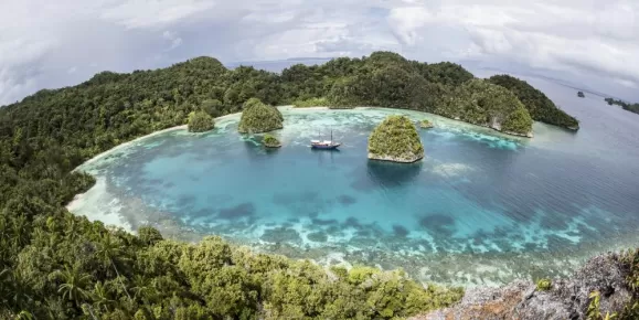 Remote lagoon in Papua New Guinea