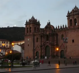 Cathedral in Cusco at dusk