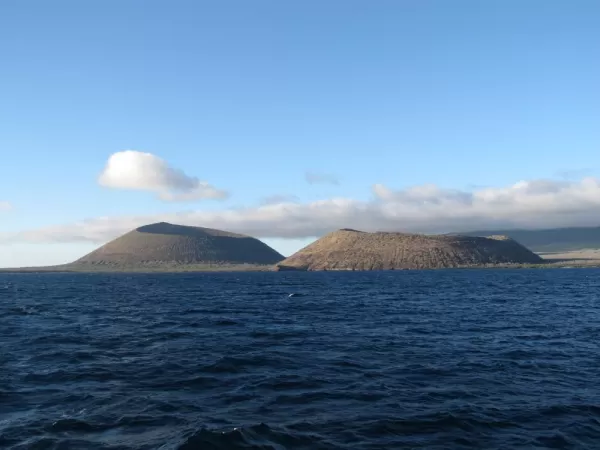 Isla Santiago, Volcanic Cones