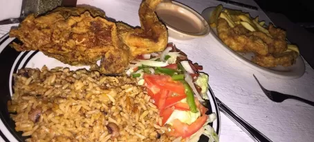 Delicious Bahamian fried food