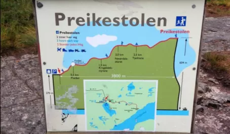Hike up Preikestolen, or Pulpit Rock