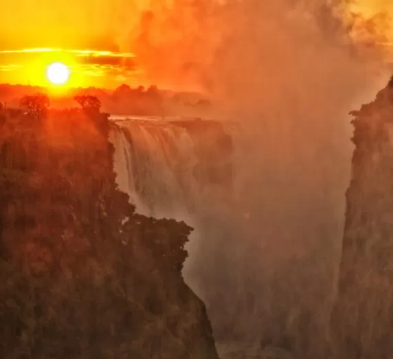 The thundering Victoria Falls